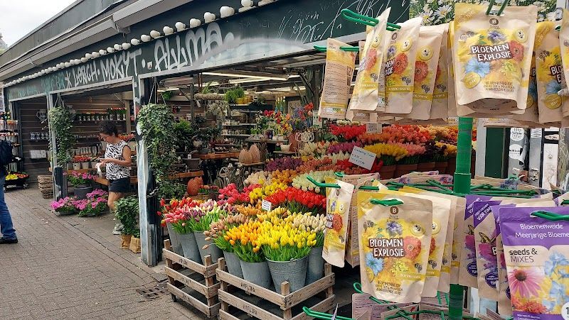 Bloemenmarkt in the city