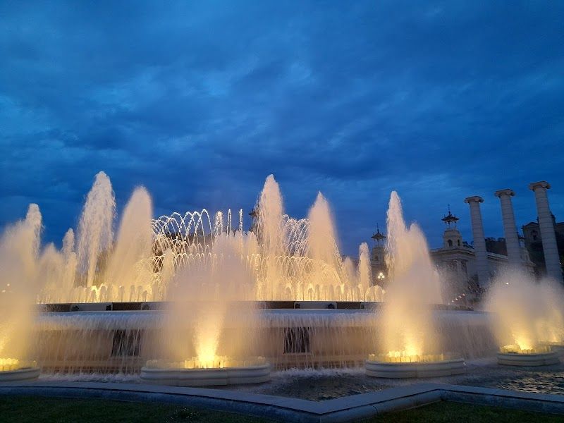 Montjuïc Sunset & Magic Fountain Night Tour
