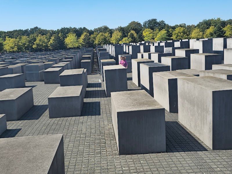 Holocaust Memorial (Memorial to the Murdered Jews of Europe)