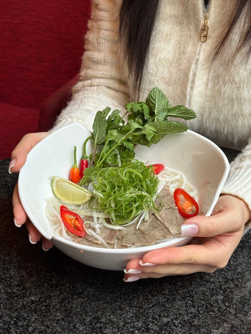 Huong Sen Restaurant