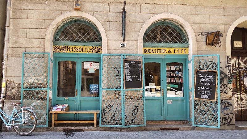 Massolit Books & Café