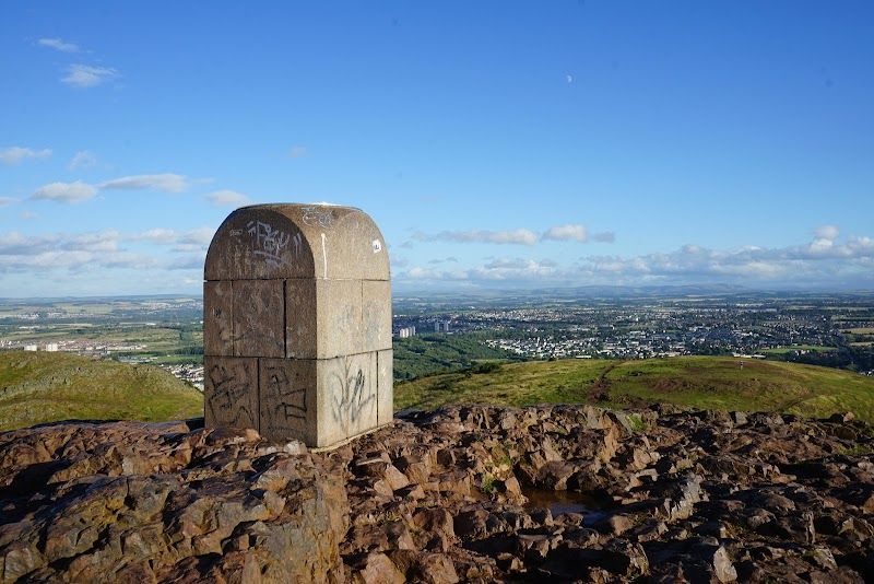 Arthur's Seat Guided Sunrise Hike