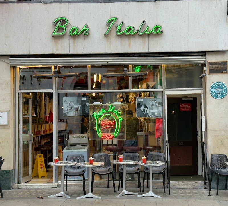 Bar Italia in the city