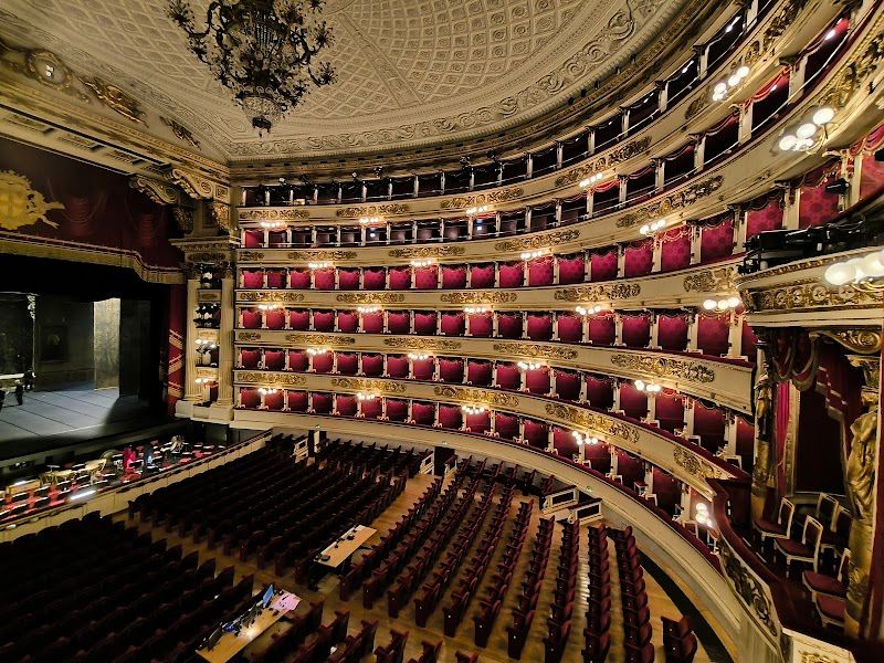 Teatro alla Scala Museum and Theatre Tour