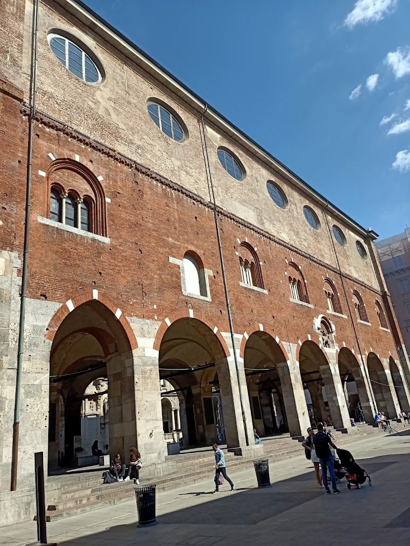 Piazza Mercanti