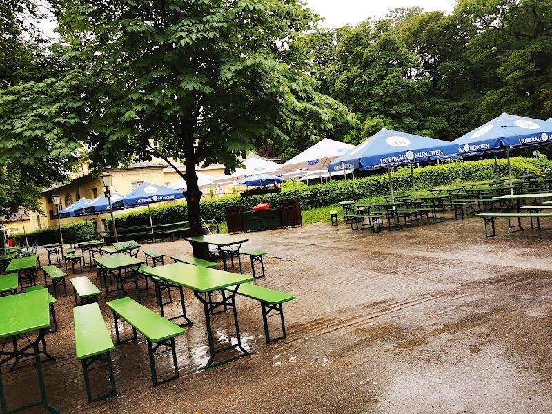 Chinesischer Turm Beer Garden