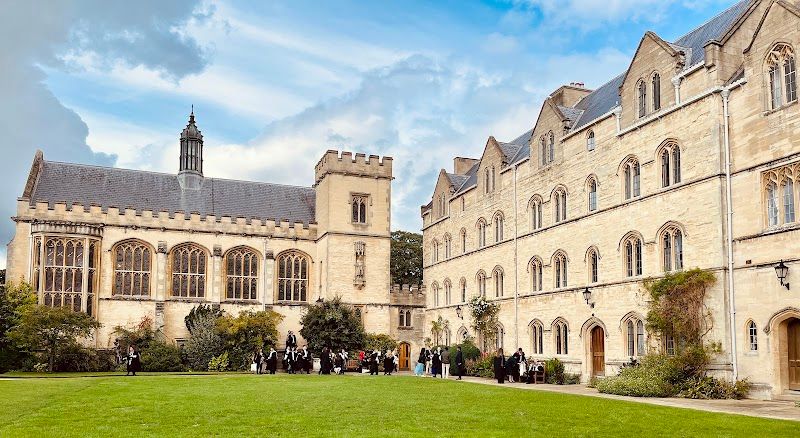 Pembroke College