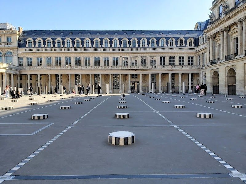 Domaine National du Palais-Royal in the city