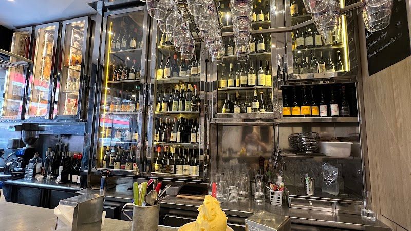 L’Avant Comptoir de la Terre