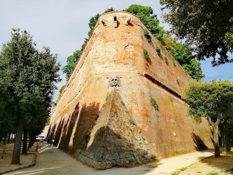 Contrada della Selva & North